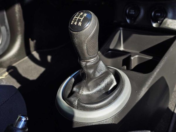 2025-Toyota-Vitz-10-XR image:10