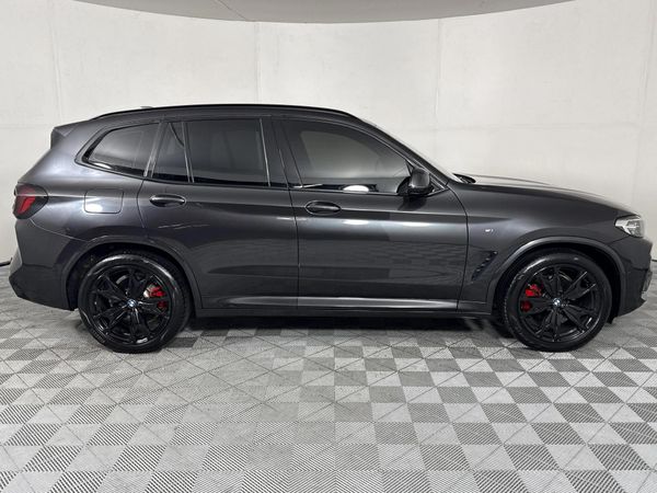 2022-BMW-X3-xDrive20d image:15