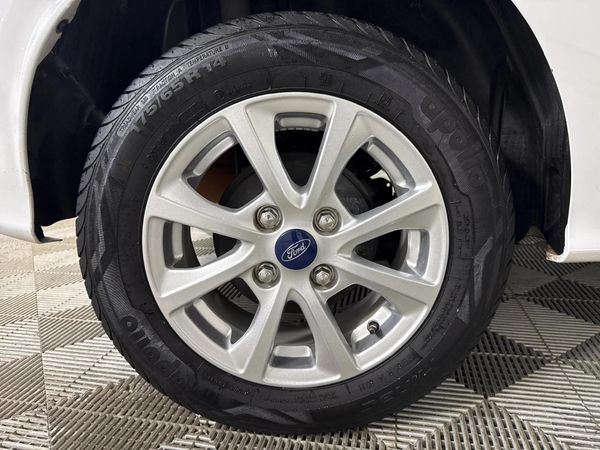 2018-Ford-Figo-15Ti-VCT-Trend-Auto-5-dr image:5
