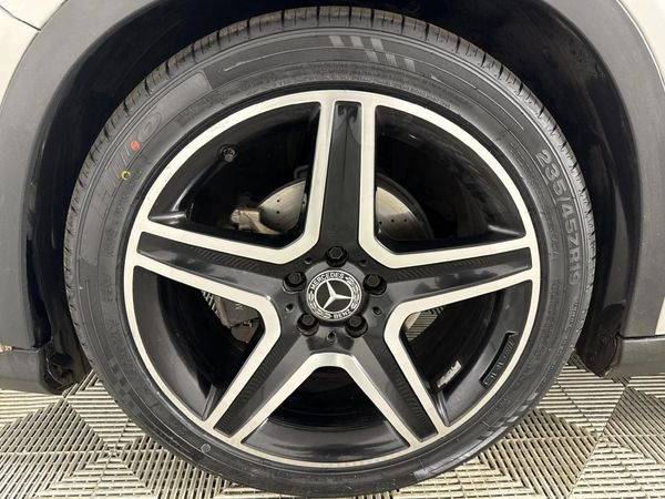 2018-Mercedes-Benz-GLA-200d-Auto image:4
