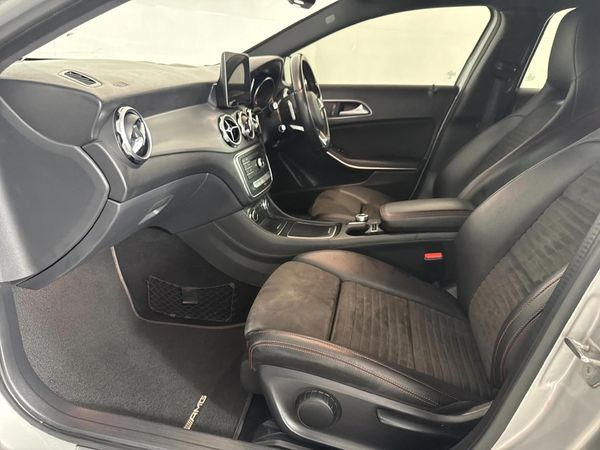 2018-Mercedes-Benz-GLA-200d-Auto image:8