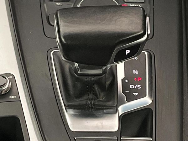 2016-Audi-A4-14-TFSI-Design-Auto image:10