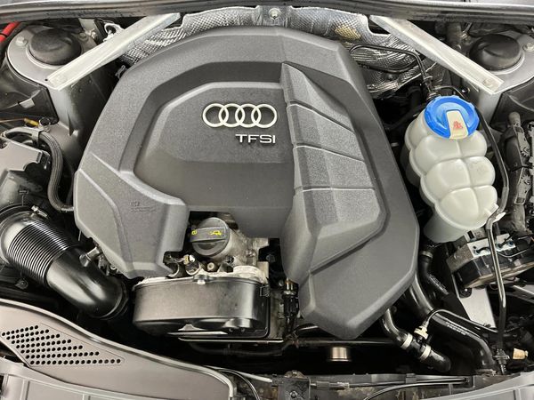 2016-Audi-A4-14-TFSI-Design-Auto image:12