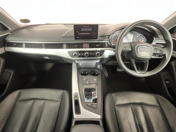 2016-Audi-A4-14-TFSI-Design-Auto image:1