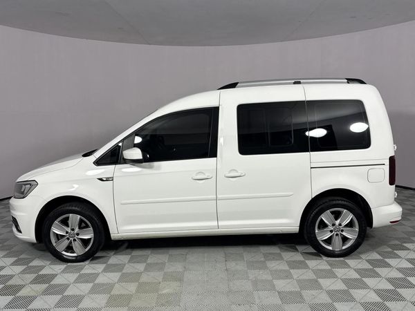 2021-Volkswagen-Caddy-10-TSI-Trendline image:16