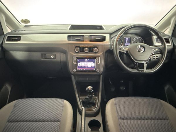 2021-Volkswagen-Caddy-10-TSI-Trendline image:1