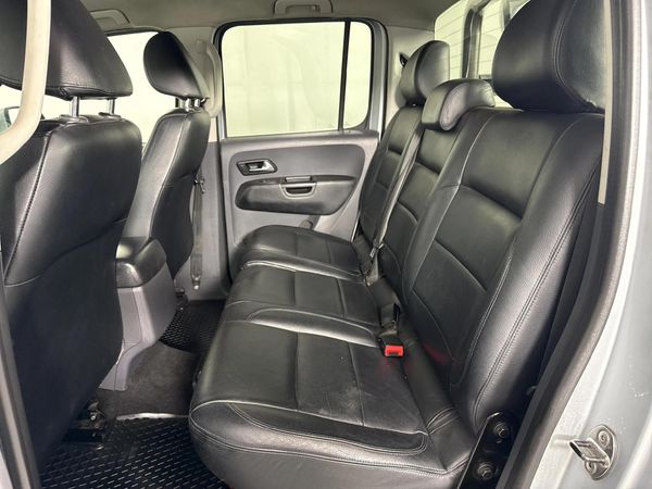 2011-Volkswagen-Amarok-20-BiTDI-Highline-120kW-Double-Cab image:3