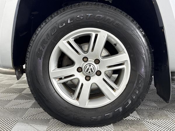 2011-Volkswagen-Amarok-20-BiTDI-Highline-120kW-Double-Cab image:4