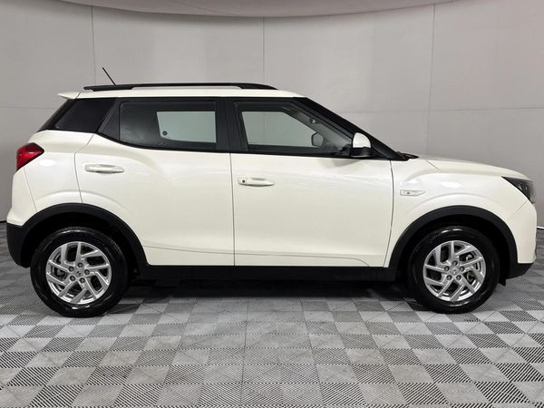 2024-Mahindra-XUV-300-12T-W6 image:16