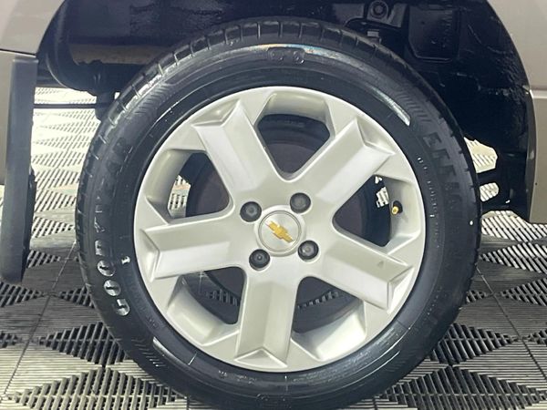 2013-Chevrolet-Utility-14-Sport image:5