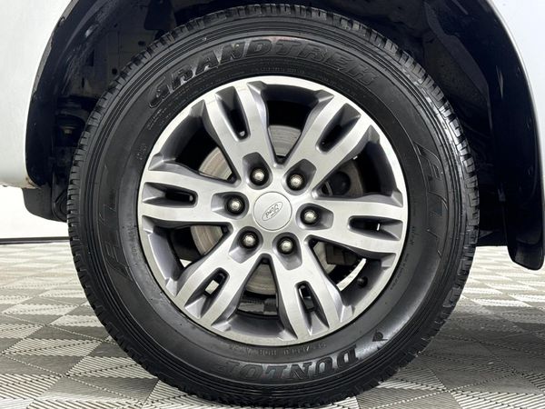2017-Ford-Everest-22-TDCi-XLT image:4