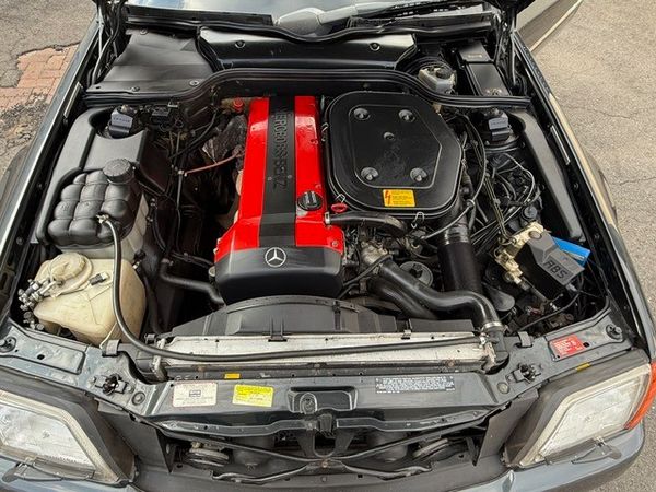 1990-Mercedes-Benz-SL-300FSH-With-Agents-And-Spare-Keys image:17