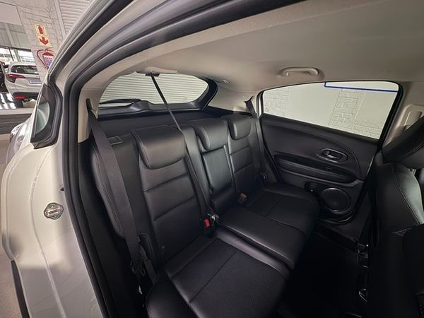2021-Honda-HR-V-18-Elegance-Auto image:11