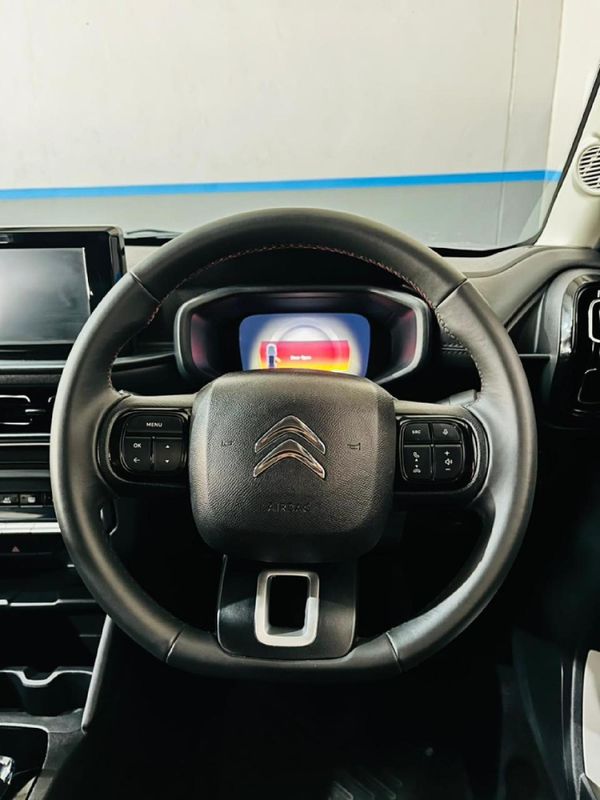 2025-Citroen-C3-12T-Max-Auto image:11