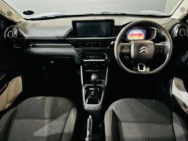 2025-Citroen-C3-12T-Max-Auto image:12