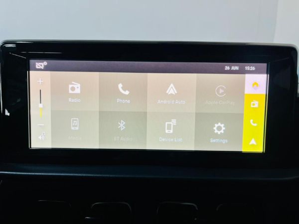 2025-Citroen-C3-12T-Max-Auto image:14