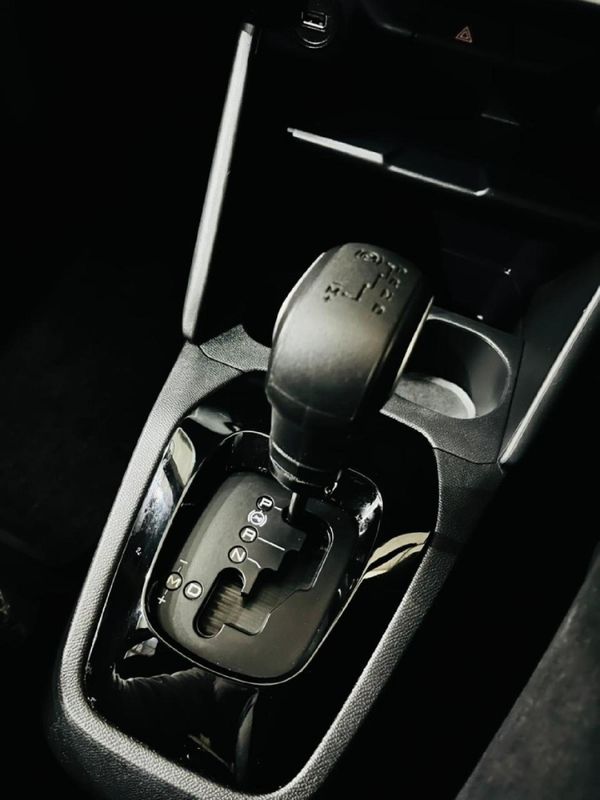 2025-Citroen-C3-12T-Max-Auto image:16