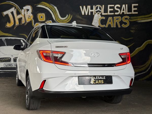 2023-Hyundai-Grand-i10-12-fluid-sedan-accident-free-bargain image:3