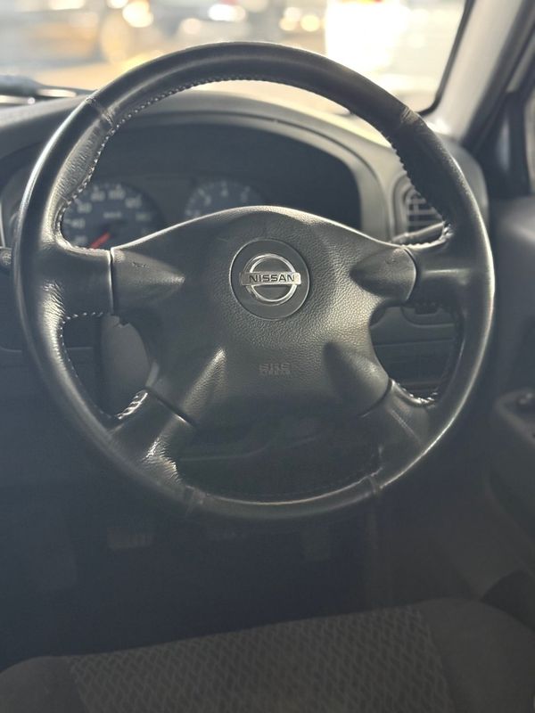 2018-Nissan-NP300-24-Hi-Rider-Double-CabAccident-Free-Bargain image:6
