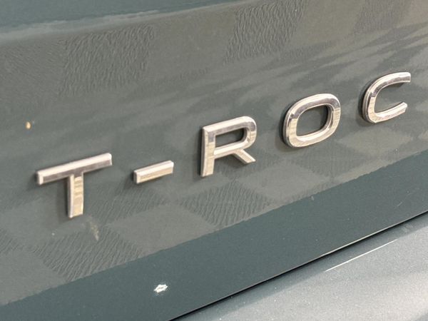 2024-Volkswagen-T-Roc-20-TSI-4M-R-Line-Auto image:8