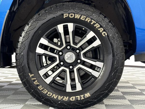 2025-Foton-Tunland-20T-G7-Luxury-Double-Cab-Auto image:5