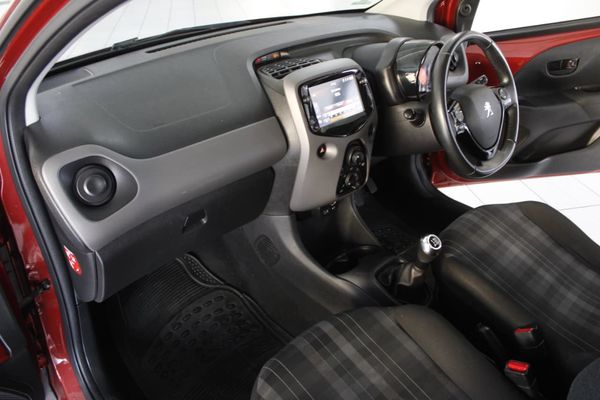 2021-Peugeot-108-ACTIVE image:21