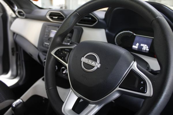 2024-Nissan-Magnite-ACENTA image:15