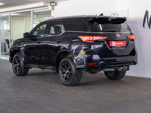 2025-Toyota-Fortuner-28GD-6-4x4-GR-S-Auto image:11