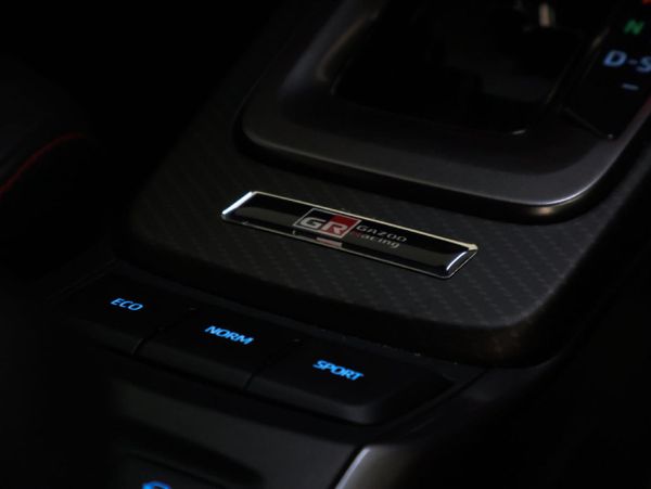 2025-Toyota-Fortuner-28GD-6-4x4-GR-S-Auto image:17