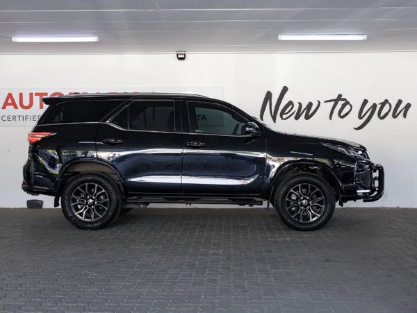 2025-Toyota-Fortuner-28GD-6-4x4-GR-S-Auto image:8
