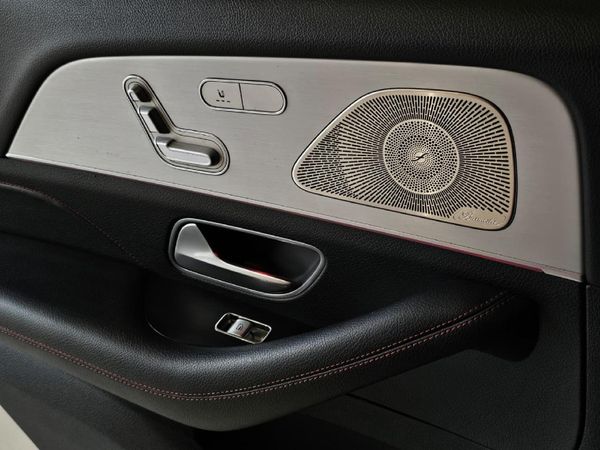 2022-Mercedes-AMG-GLE-53-AMG-4Matic image:12