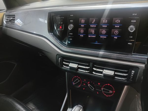 2021-Volkswagen-Polo-20-GTI-Auto-147kW image:12