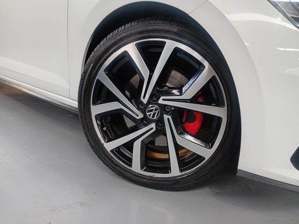 2021-Volkswagen-Polo-20-GTI-Auto-147kW image:4