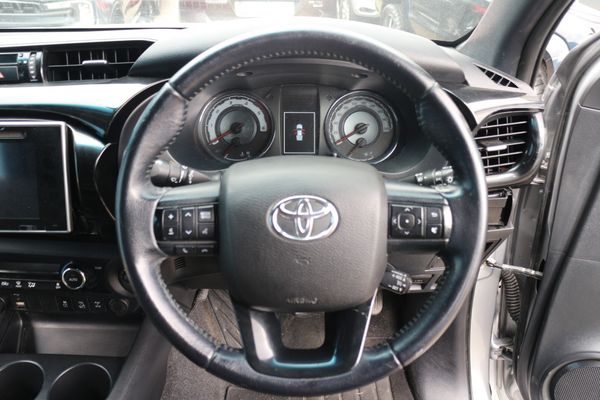 2018-Toyota-Hilux-28-GD-6-Raider-4x4-Double-Cab-Auto image:15