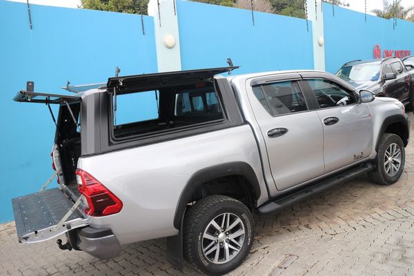 2018-Toyota-Hilux-28-GD-6-Raider-4x4-Double-Cab-Auto image:18