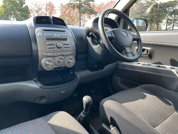 2008-Daihatsu-Sirion-13i image:17