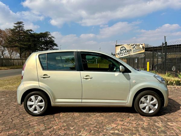 2008-Daihatsu-Sirion-13i image:6