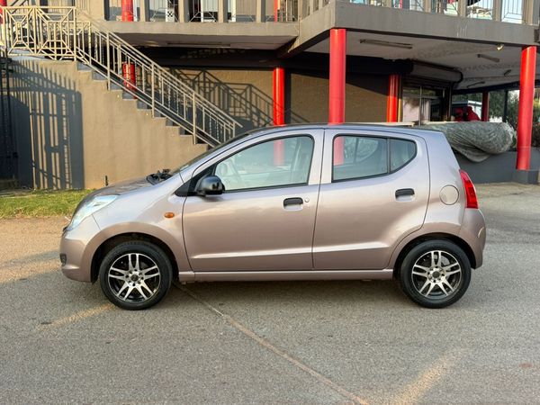 2009-Suzuki-Alto-10 image:1