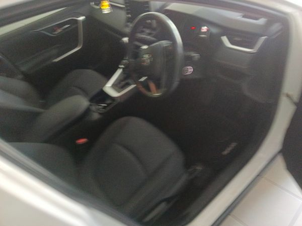 2022-Toyota-RAV4-20-GX-Auto image:13