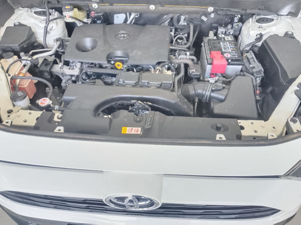 2022-Toyota-RAV4-20-GX-Auto image:17