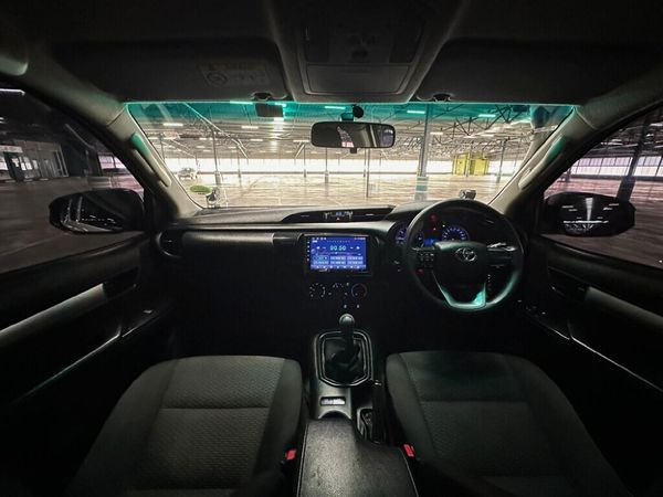 2019-Toyota-Hilux-24-GD-6-Raised-Body-SRX-Extended-Cab image:7