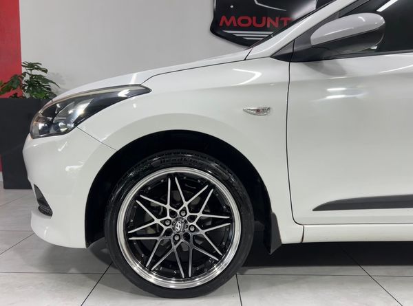 2018-Hyundai-i20-12-Motion image:10