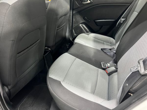 2018-Hyundai-i20-12-Motion image:15