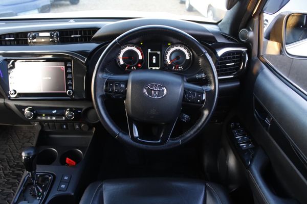 2020-Toyota-Hilux-28-GD-6-Raised-Body-Legend-Auto-Double-Cab image:11