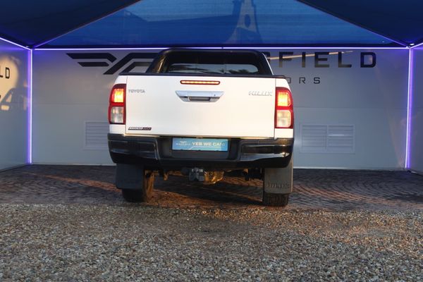 2020-Toyota-Hilux-28-GD-6-Raised-Body-Legend-Auto-Double-Cab image:4