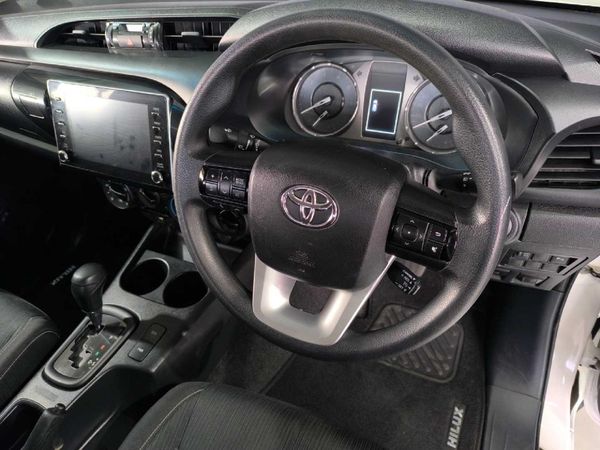 2023-Toyota-Hilux-24GD-6-4x4-Raider-X-Auto-Double-Cab image:13