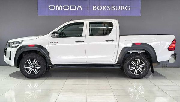 2023-Toyota-Hilux-24GD-6-4x4-Raider-X-Auto-Double-Cab image:5