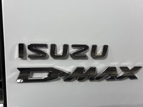 2024-Isuzu-D-Max-30-DDI-ISE-NR-4x4-Auto-Extended-Cab image:10