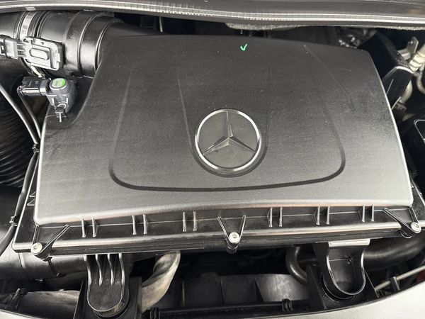2019-Mercedes-Benz-Vito-116-22-CDI-Tourer-Select image:13