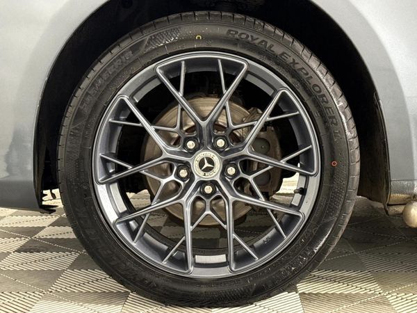 2019-Mercedes-Benz-Vito-116-22-CDI-Tourer-Select image:4